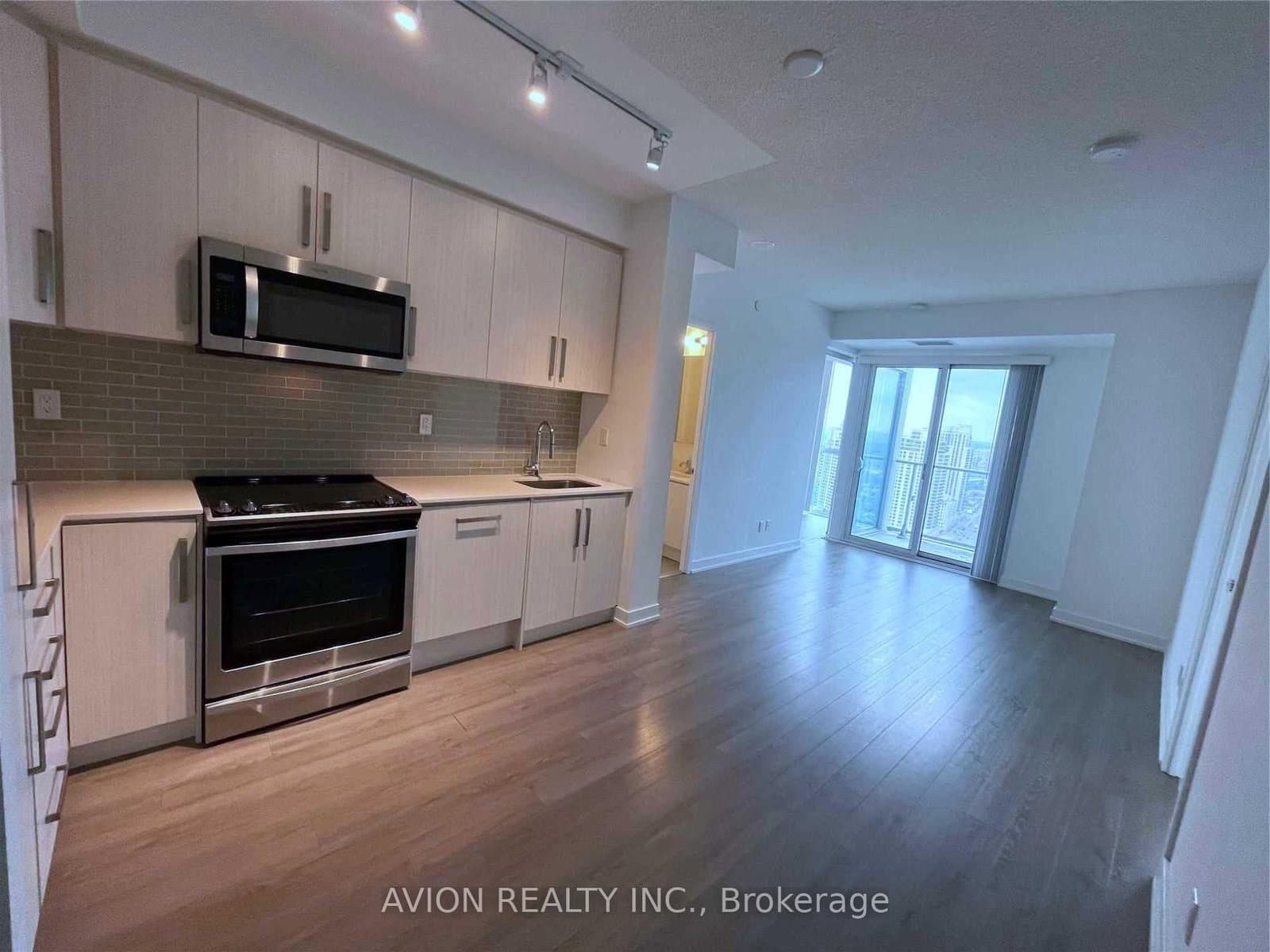 5180 Yonge Street, Unit 2802 thumbnail 3