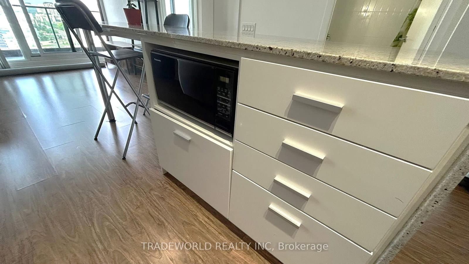33 Singer Court, Unit 2506 thumbnail 12