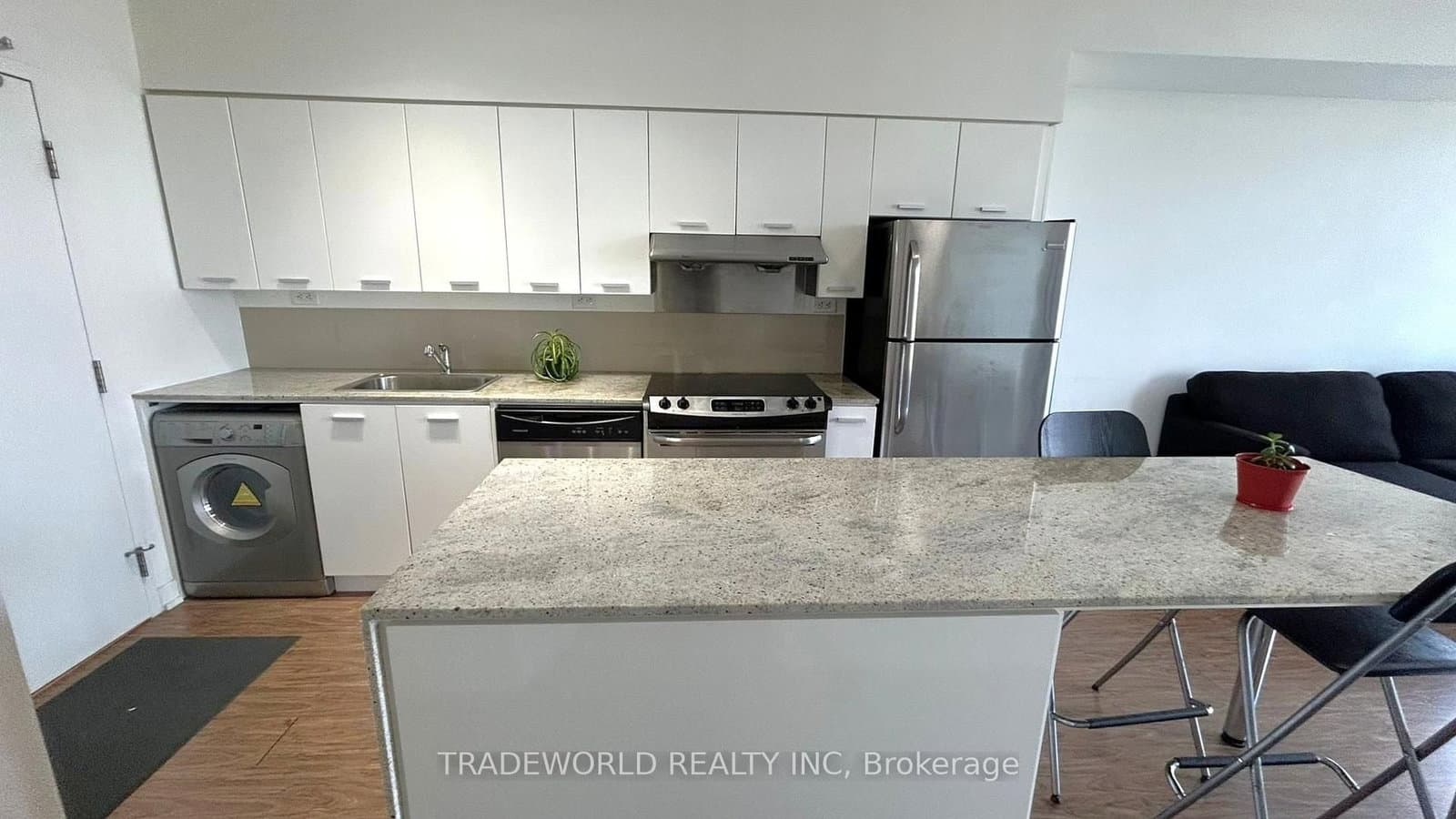33 Singer Court, Unit 2506 thumbnail 9