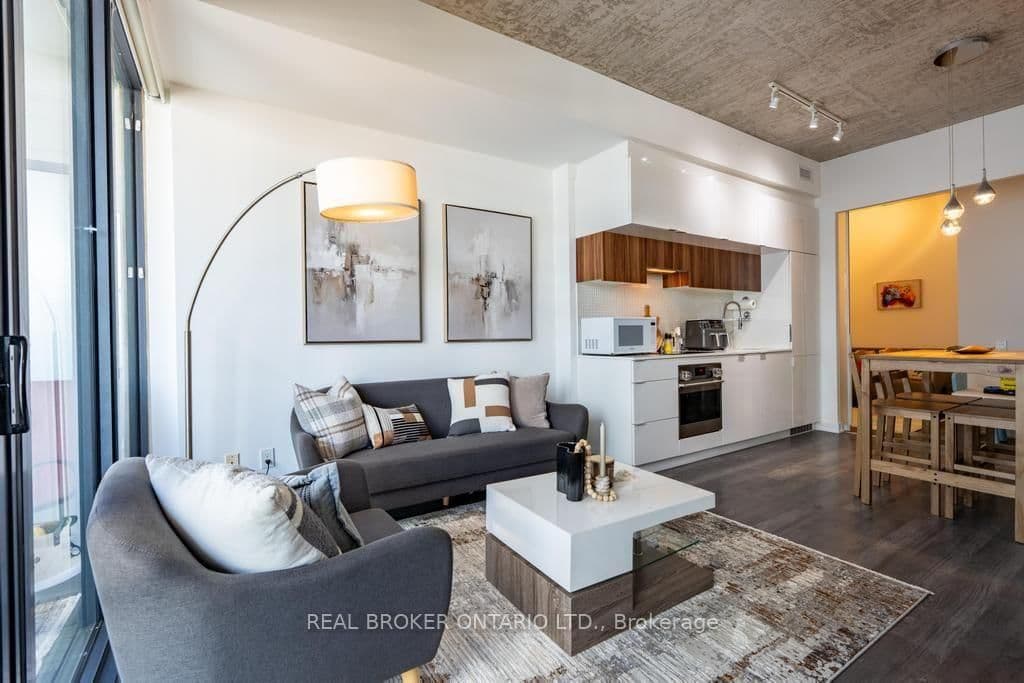 185 Roehampton Avenue S, Unit 1601 - Image 1