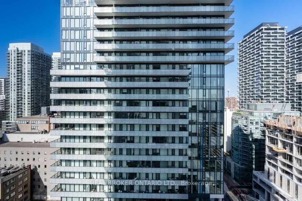 185 Roehampton Avenue S, Unit 1601 thumbnail 26