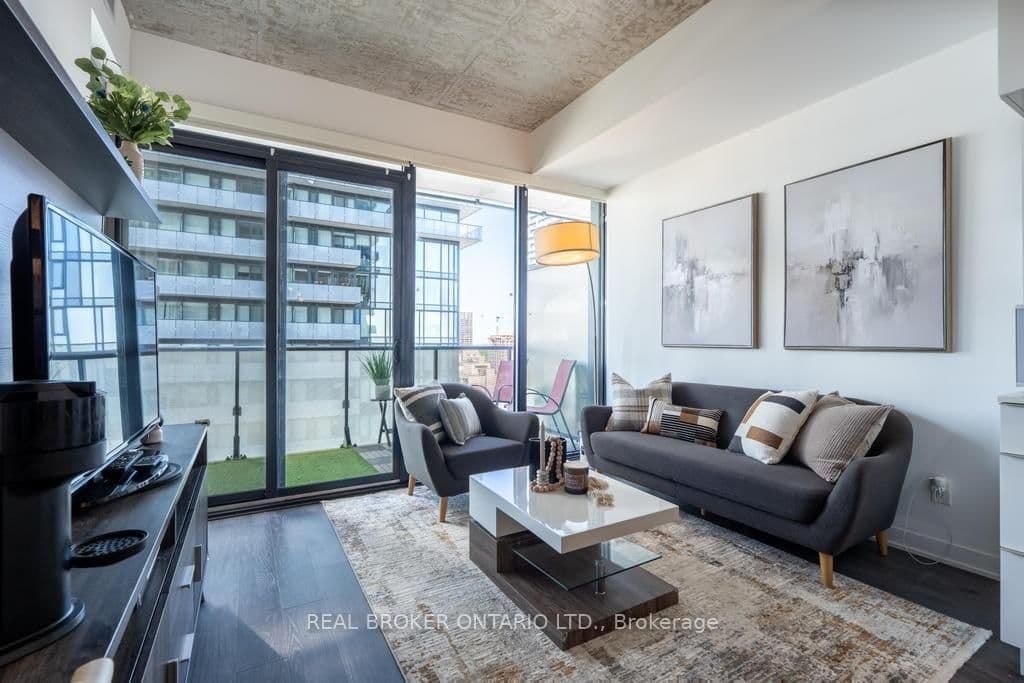 185 Roehampton Avenue S, Unit 1601 thumbnail 8