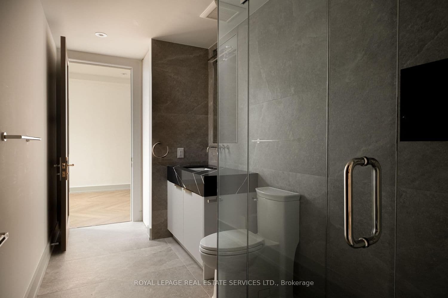 32 Rowanwood Avenue, Unit Fourth Level thumbnail 26