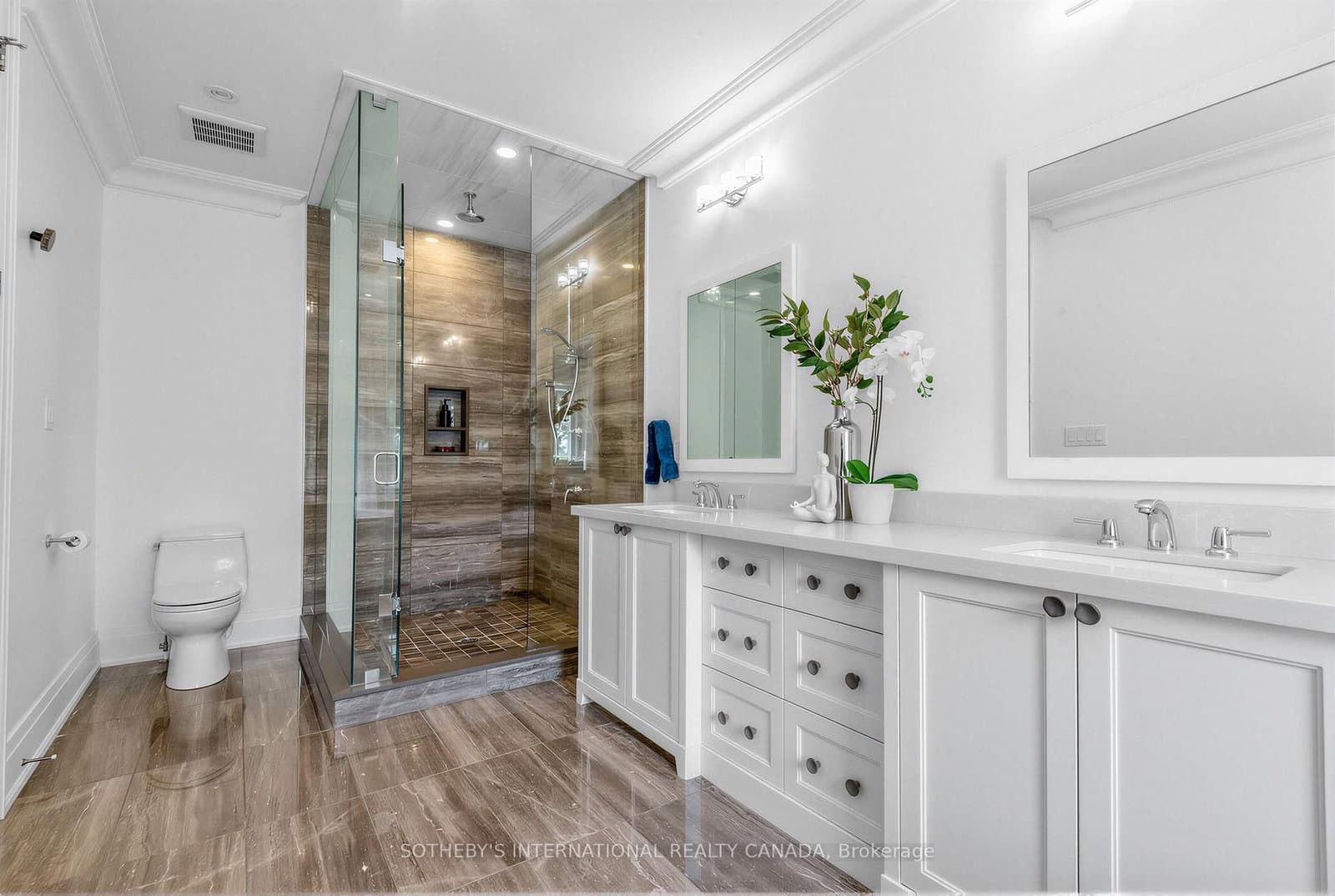 288 St Clair Avenue W, Unit TH1 thumbnail 19