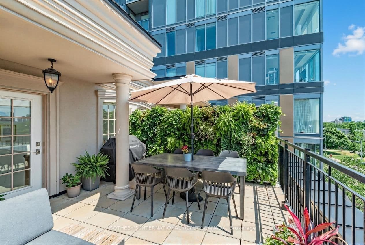 288 St Clair Avenue W, Unit TH1 thumbnail 3