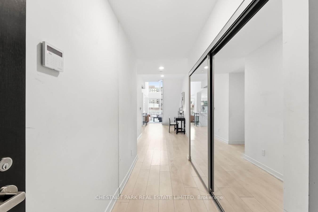 18 Maitland Terrace, Unit 405 thumbnail 17