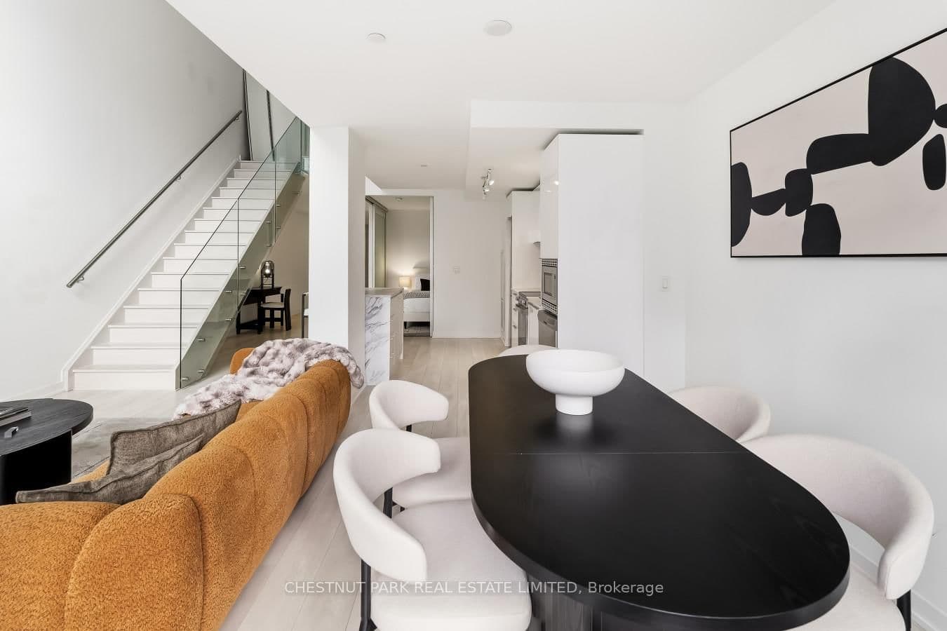 18 Maitland Terrace, Unit 405 thumbnail 6