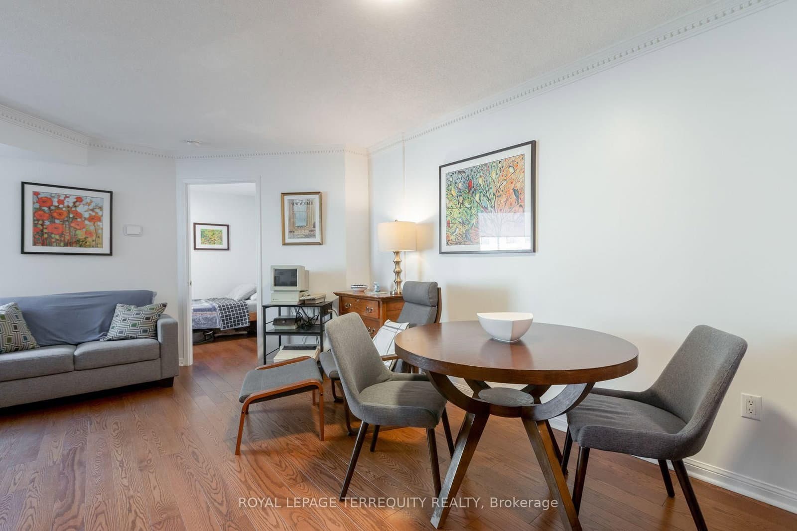 109 Front Street E, Unit 513 thumbnail 12