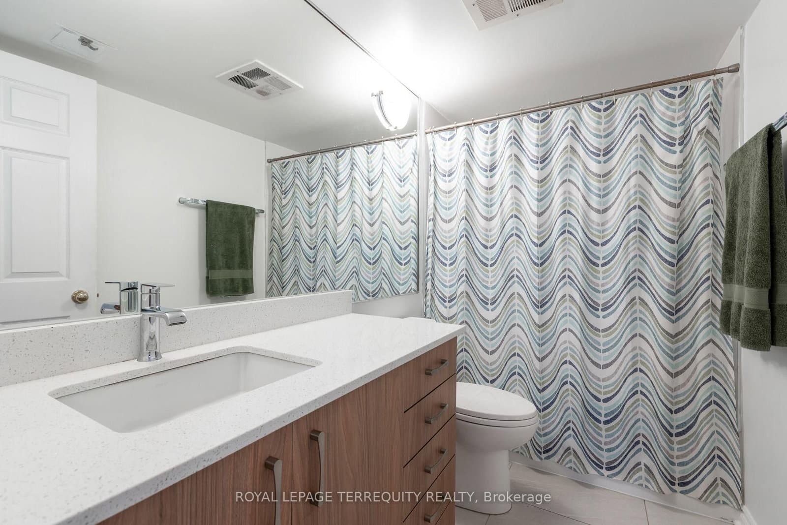 109 Front Street E, Unit 513 thumbnail 21