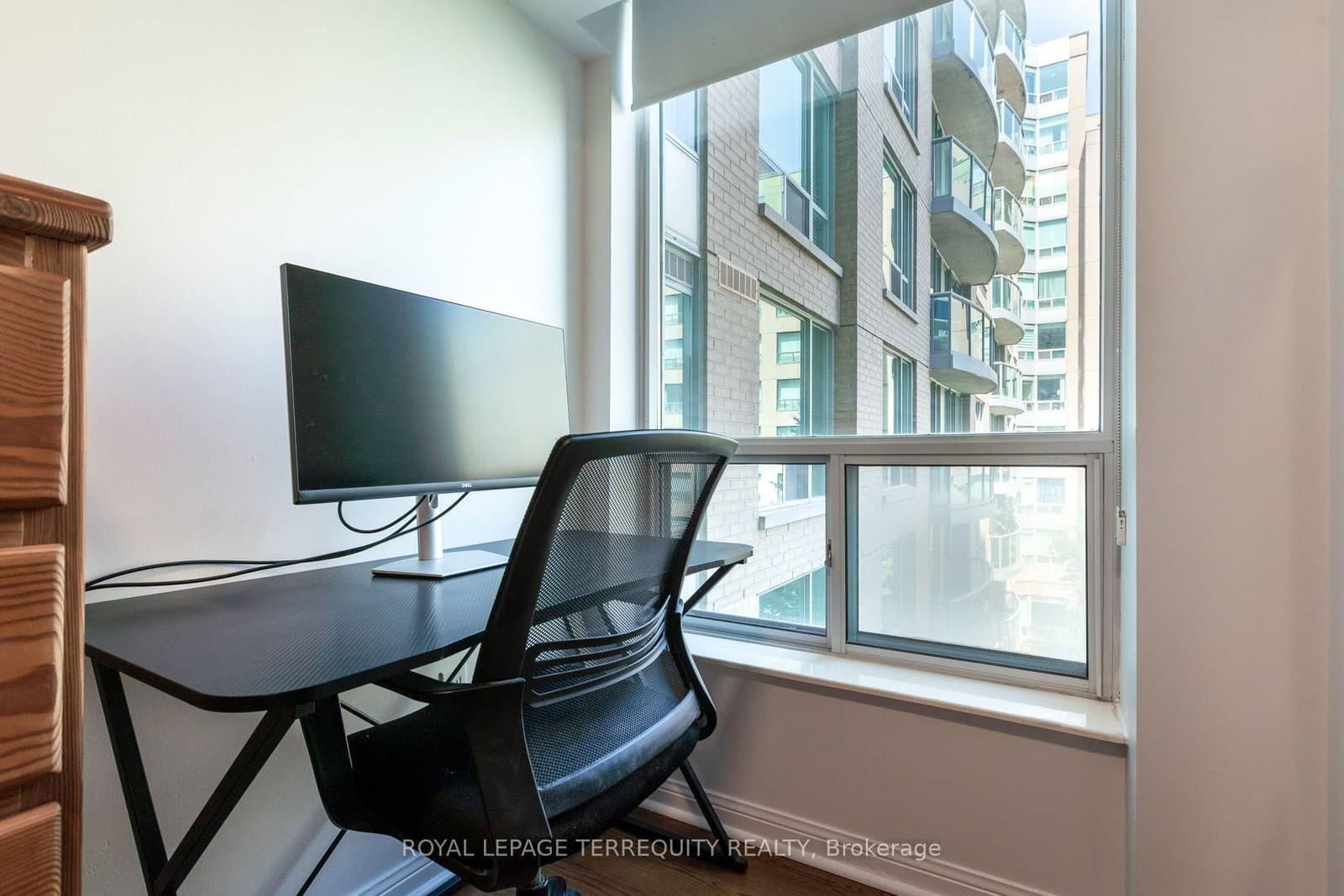 109 Front Street E, Unit 513 thumbnail 24