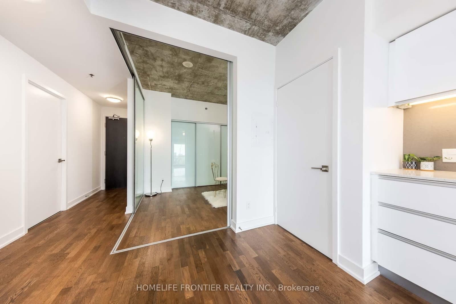 20 Minowan Miikan Lane, Unit 717 thumbnail 15