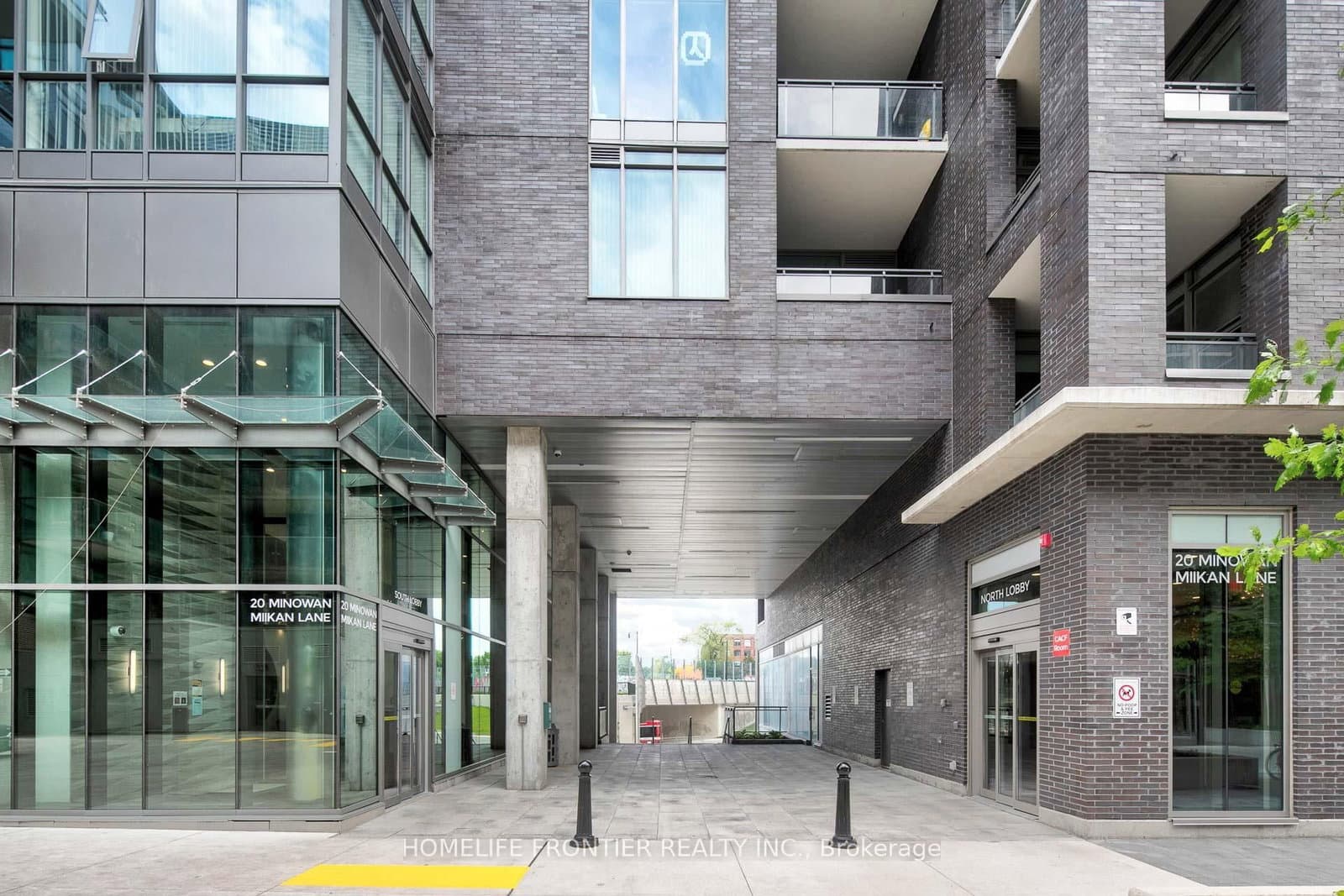 20 Minowan Miikan Lane, Unit 717 thumbnail 30