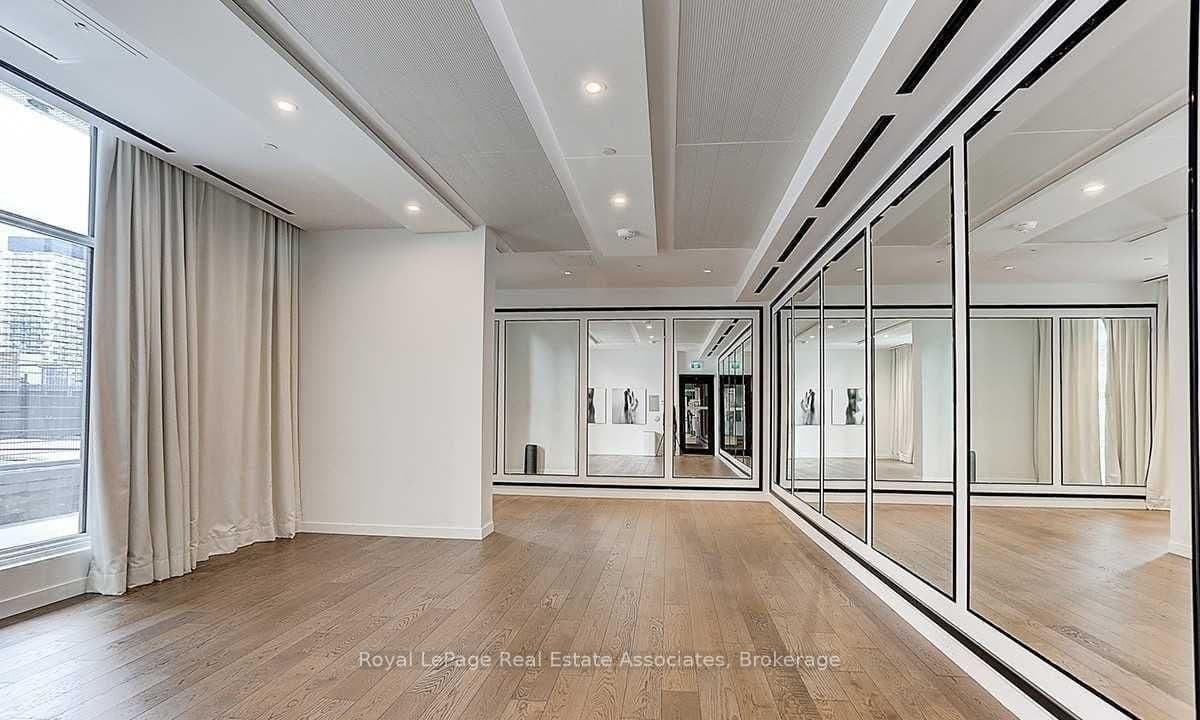 20 Richardson Street, Unit 3206 thumbnail 7