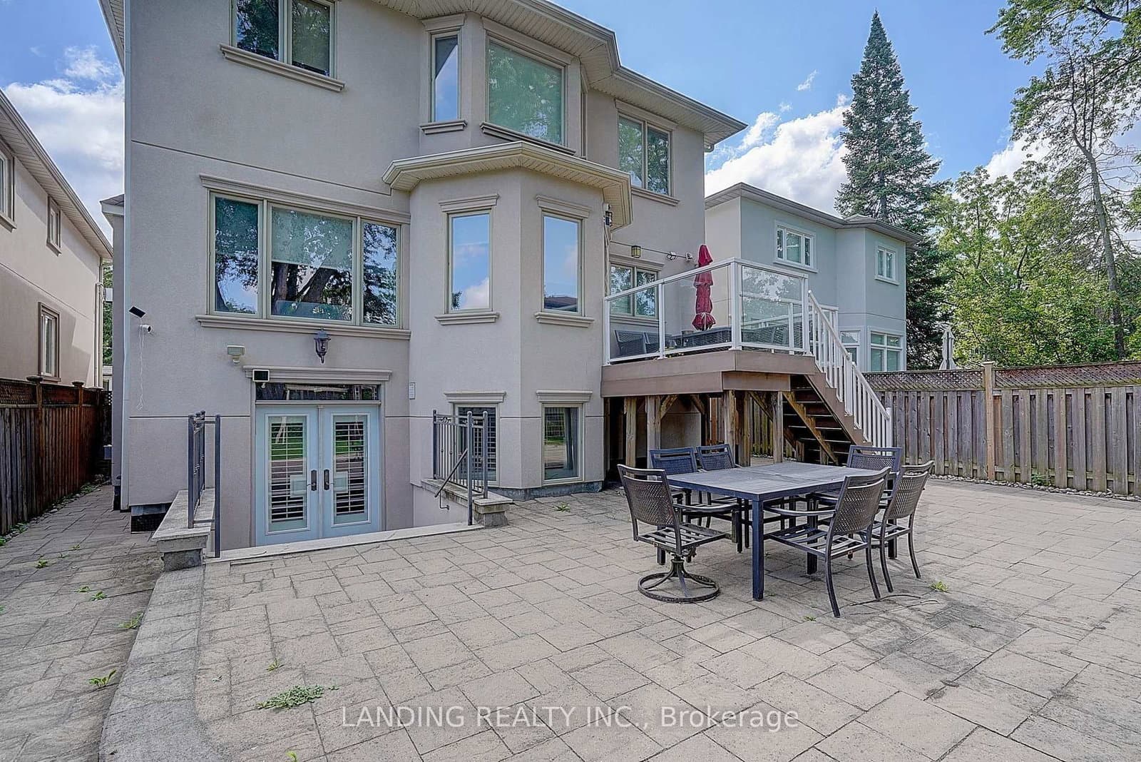 24 Abbotsford Road thumbnail 47