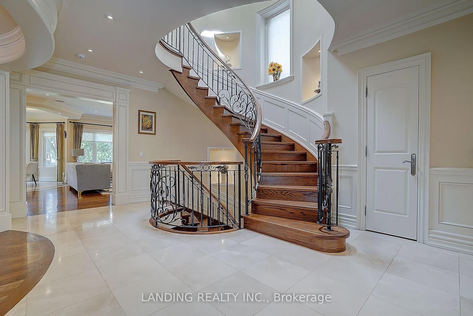 24 Abbotsford Road thumbnail 6