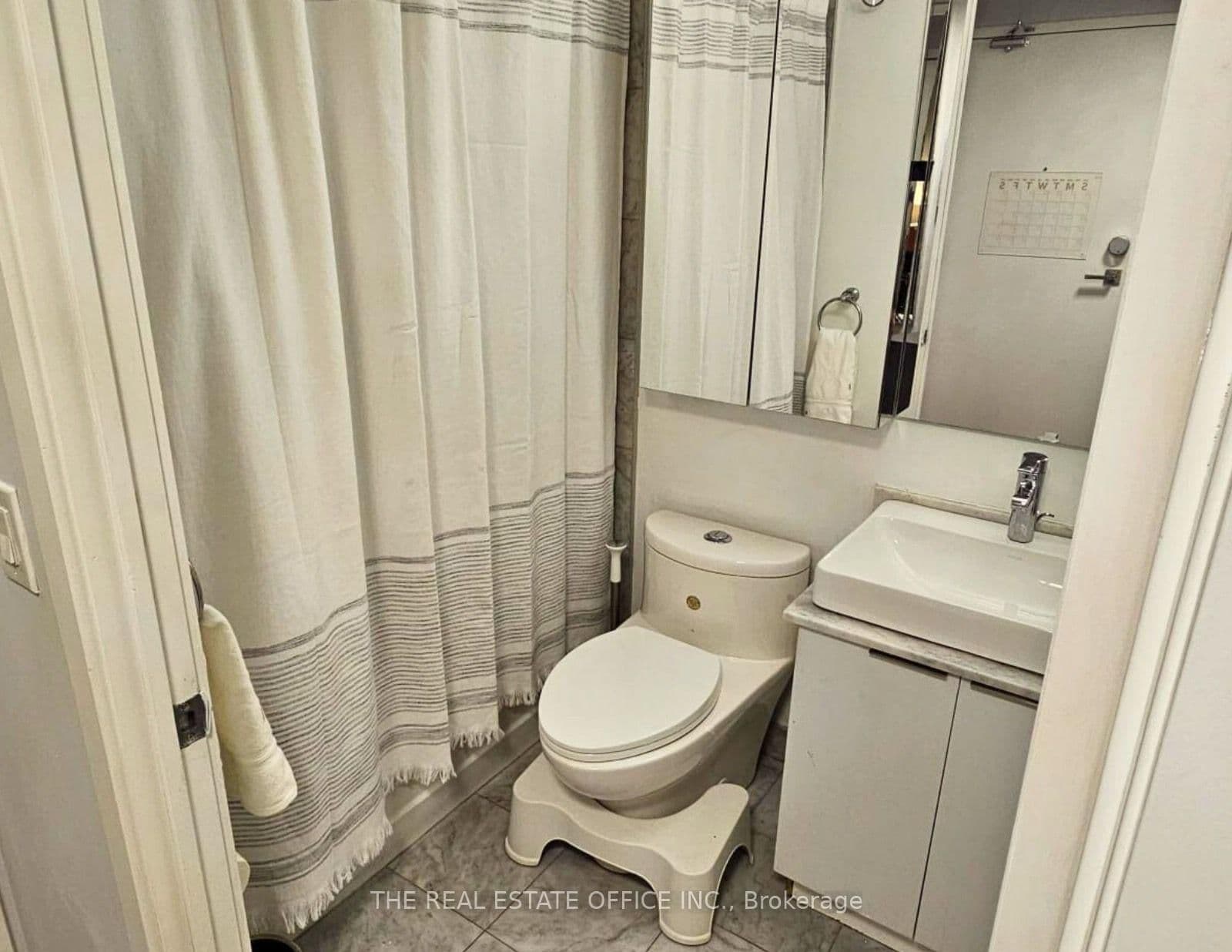 14 York Street, Unit 2511 thumbnail 12