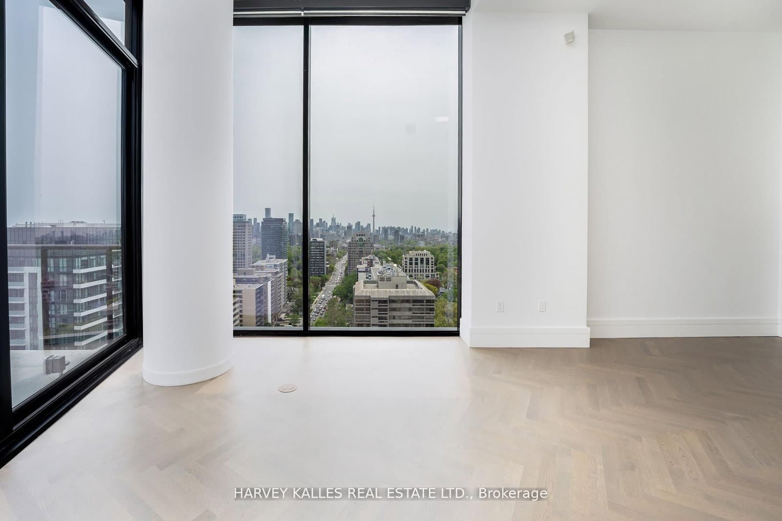 215 Lonsdale Road, Unit 2002 thumbnail 11