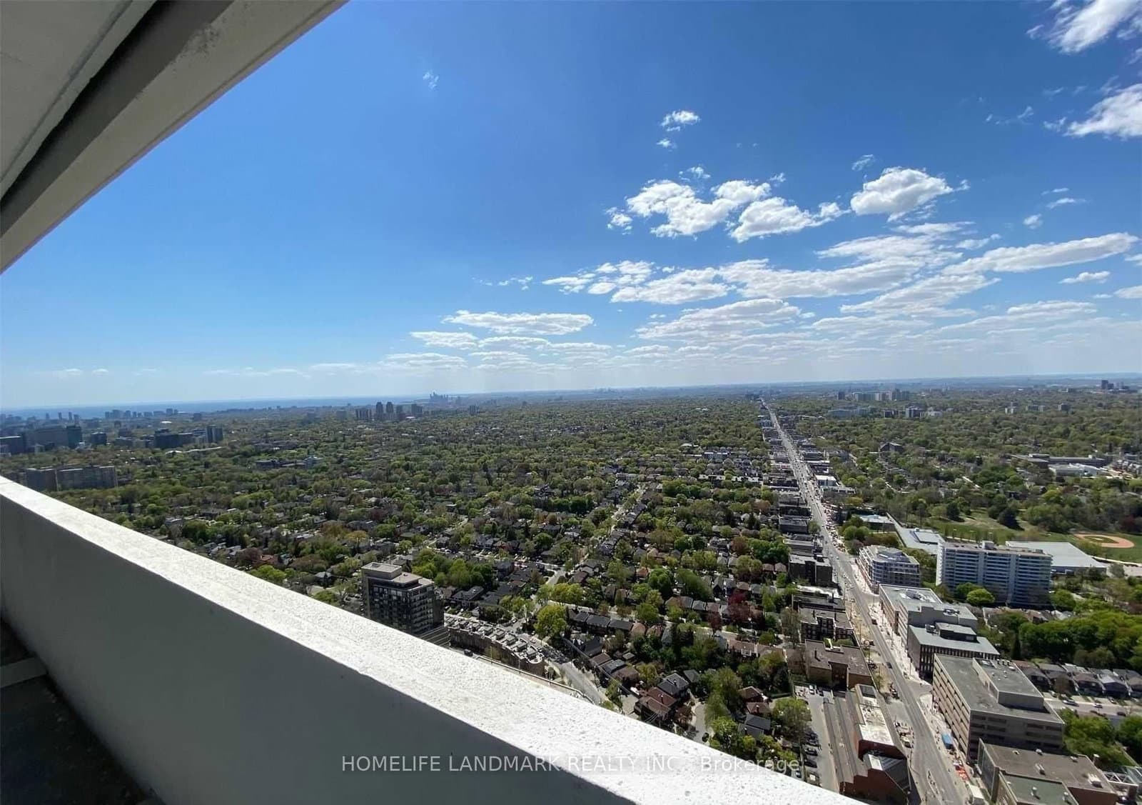2221 Yonge Street, Unit 5009 thumbnail 2