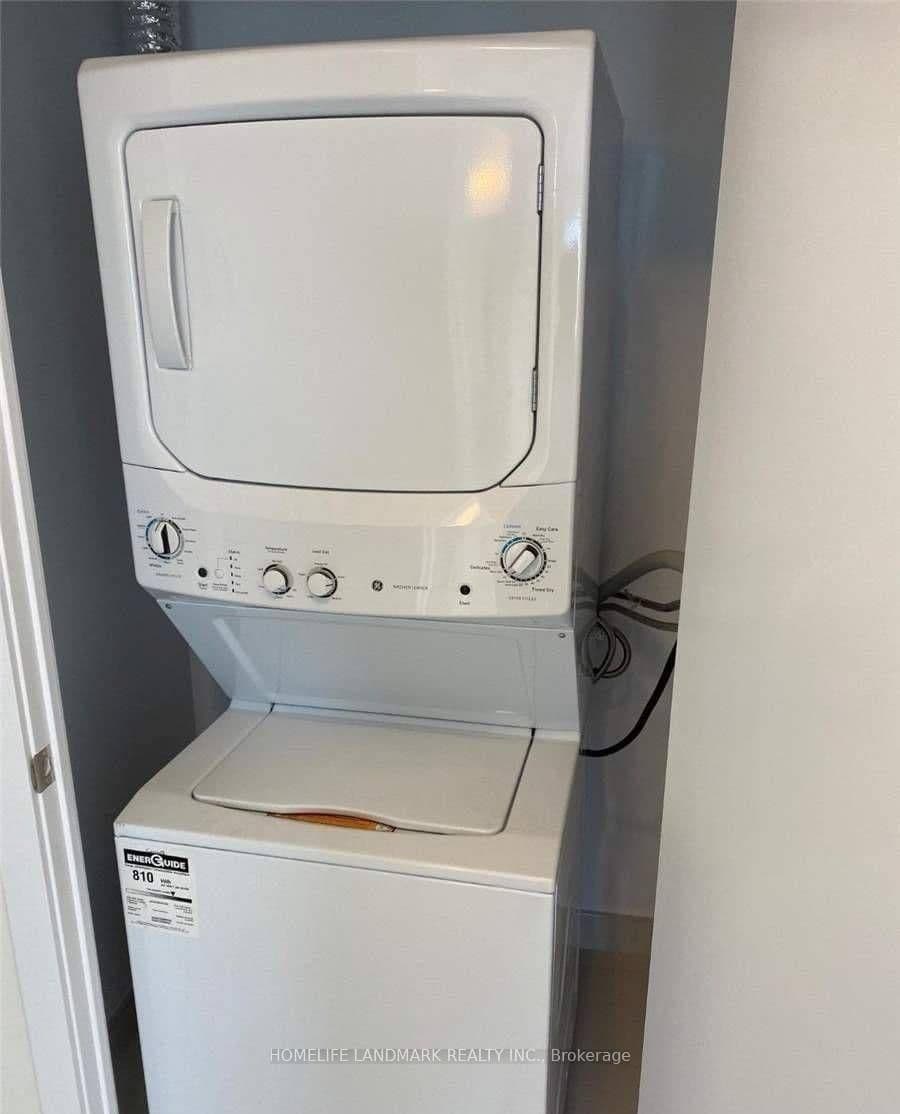 2221 Yonge Street, Unit 5009 thumbnail 9