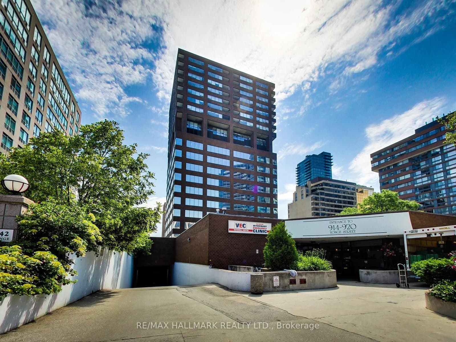 914 Yonge Street, Unit 1509 thumbnail 23