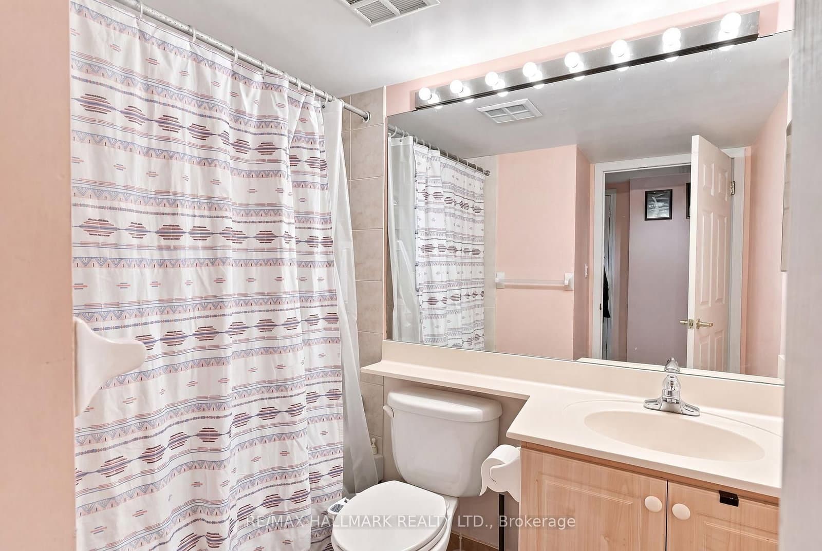 153 Beecroft Road, Unit 515 thumbnail 15