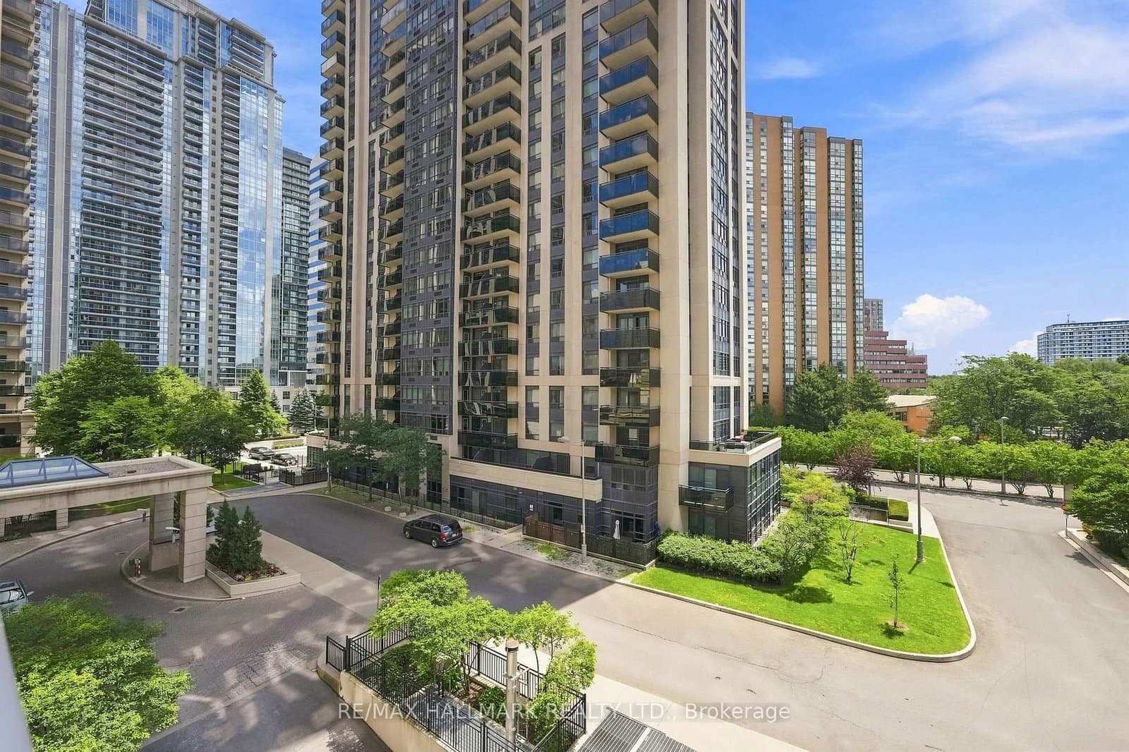 153 Beecroft Road, Unit 515 thumbnail 27