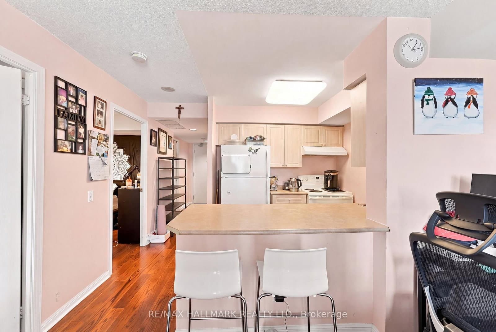 153 Beecroft Road, Unit 515 thumbnail 4