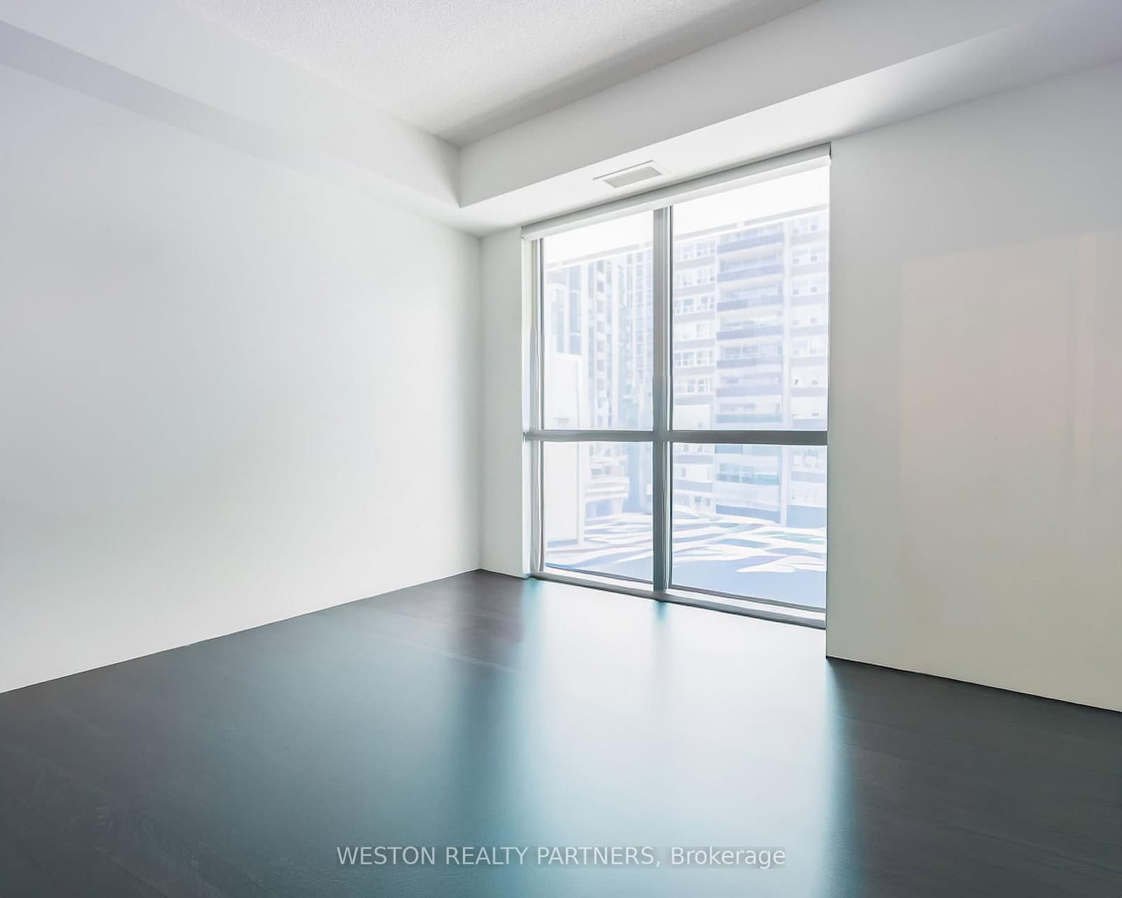 101 Erskine Avenue, Unit 1110 thumbnail 15