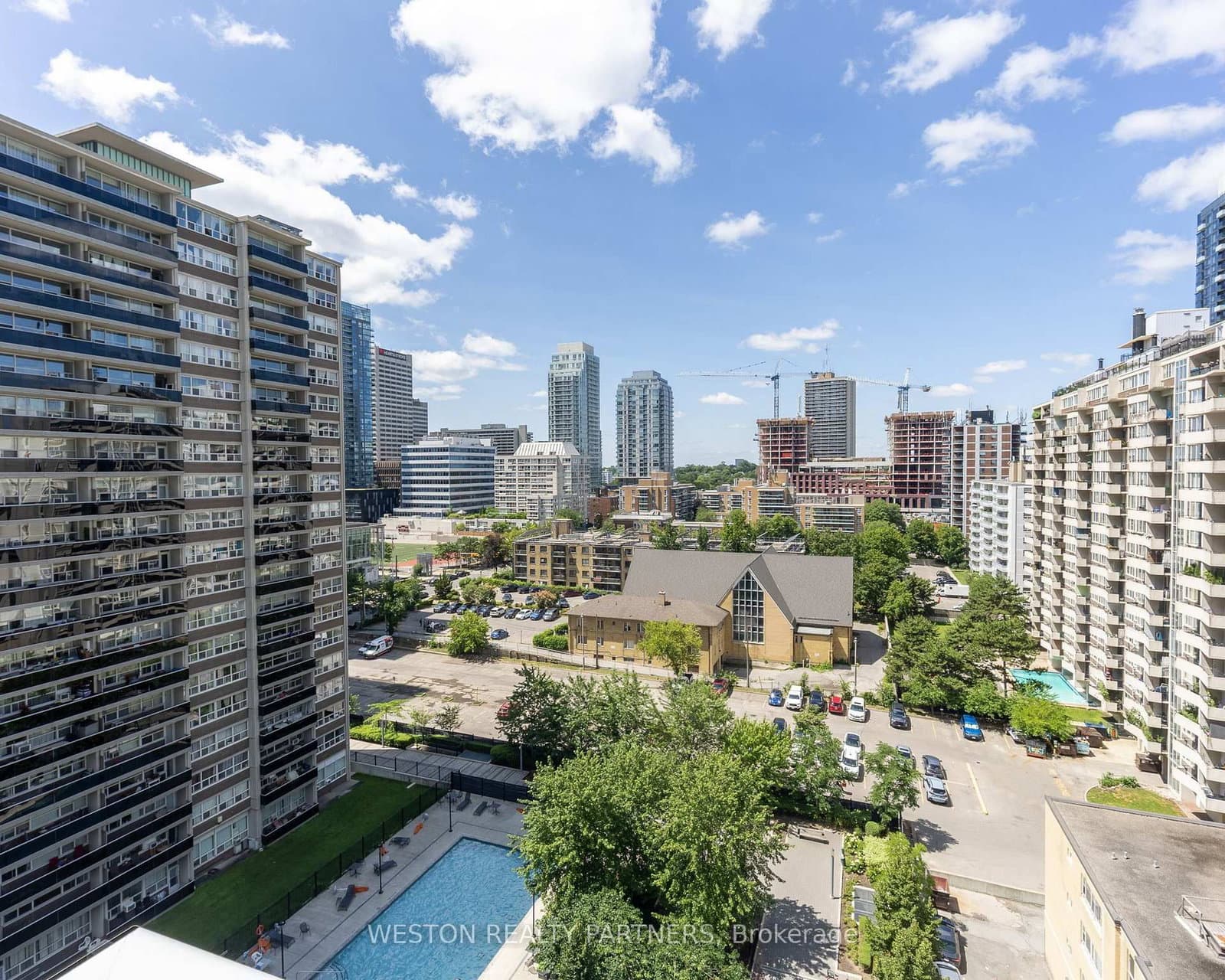101 Erskine Avenue, Unit 1110 thumbnail 19