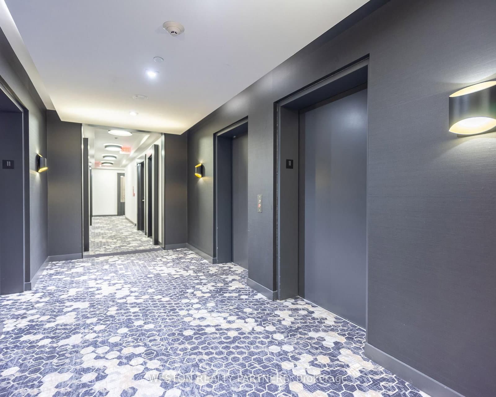 101 Erskine Avenue, Unit 1110 thumbnail 22