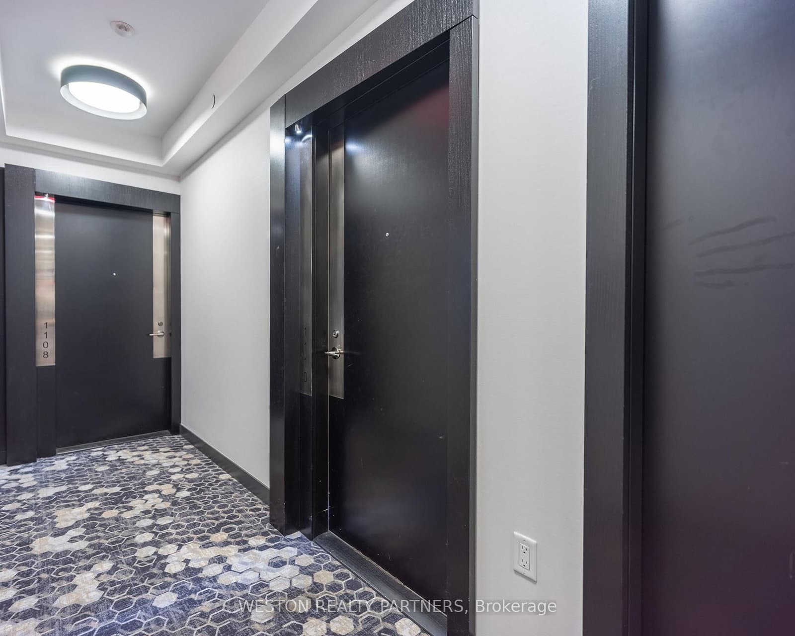 101 Erskine Avenue, Unit 1110 thumbnail 5