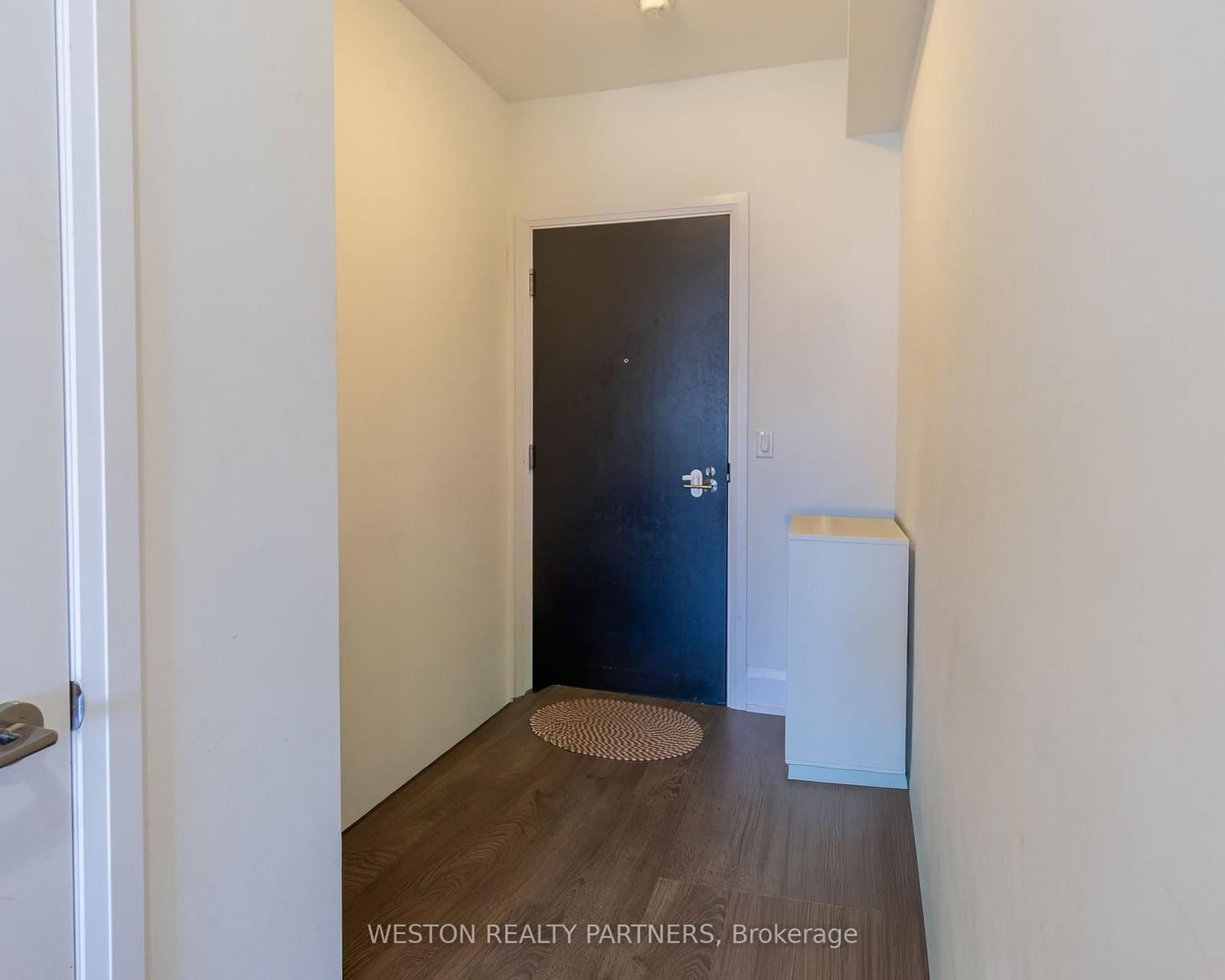 101 Erskine Avenue, Unit 1110 thumbnail 6