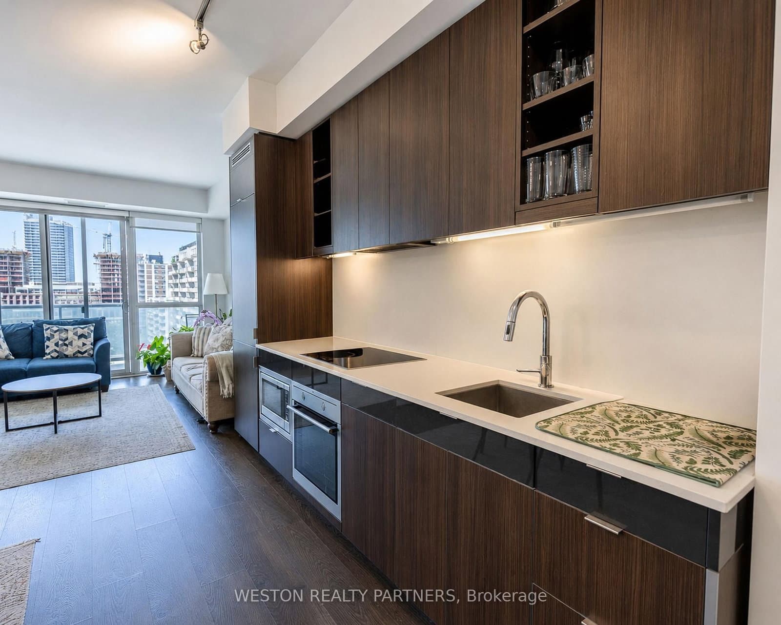 101 Erskine Avenue, Unit 1110 thumbnail 7
