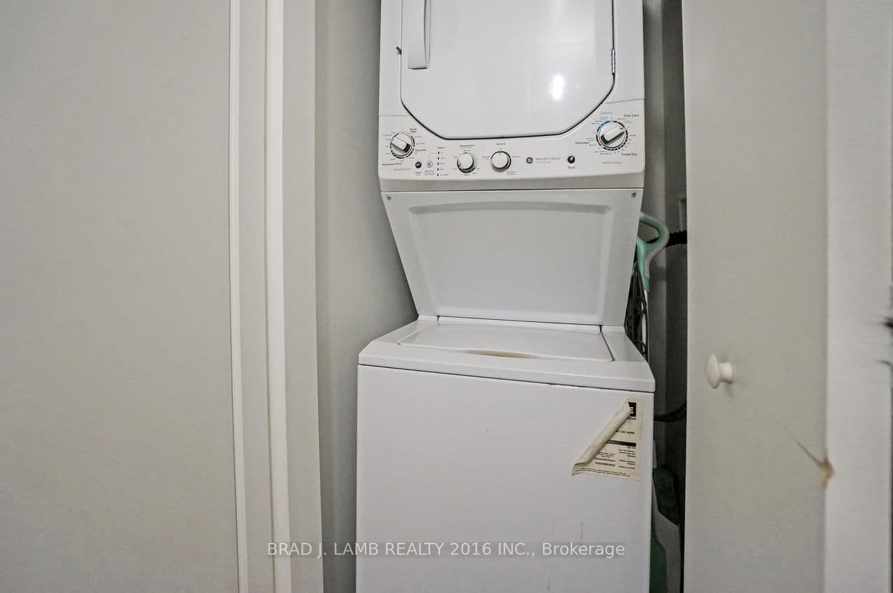 51 East Liberty Street, Unit 2211 thumbnail 13