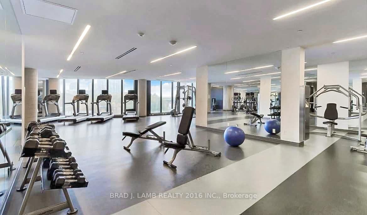 51 East Liberty Street, Unit 2211 thumbnail 14