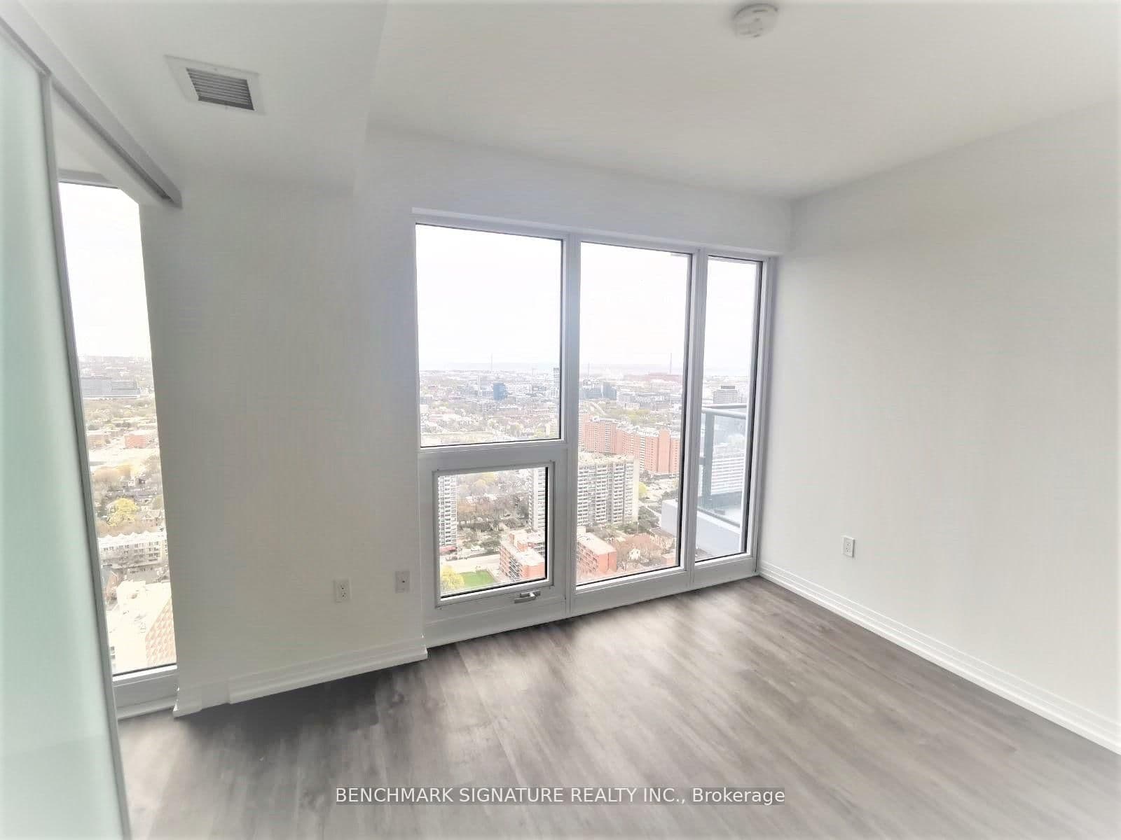 251 Jarvis Street, Unit 4015 thumbnail 7