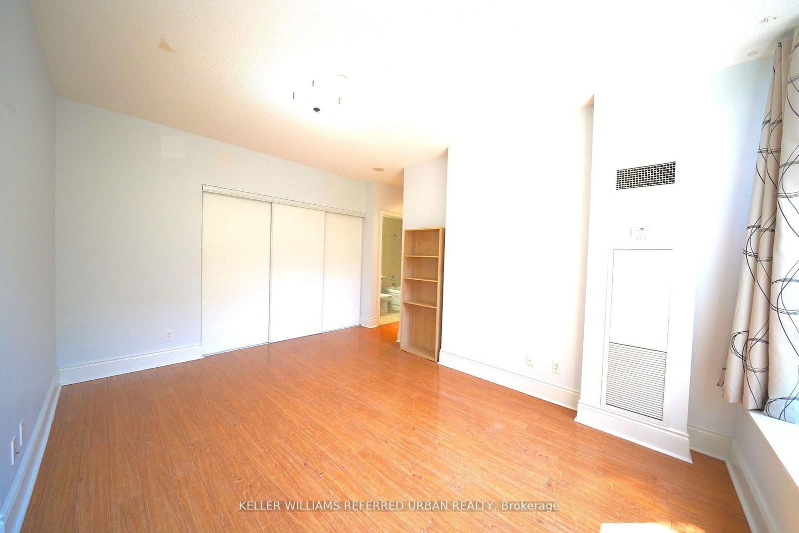 10 Northtown Way, Unit 212 thumbnail 19