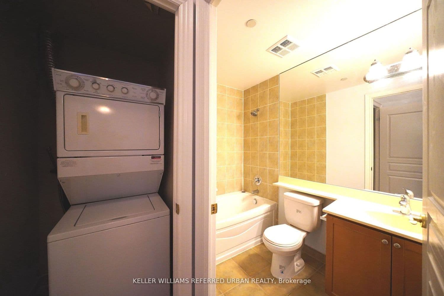 10 Northtown Way, Unit 212 thumbnail 6