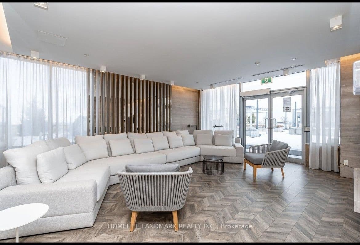7 Kenaston Gardens, Unit 324 thumbnail 14