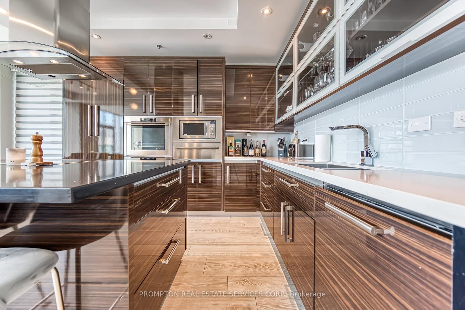 220 George Street, Unit 1105 thumbnail 17