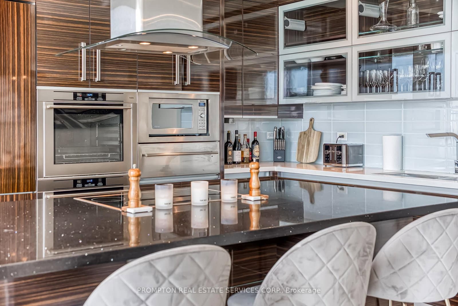 220 George Street, Unit 1105 thumbnail 21
