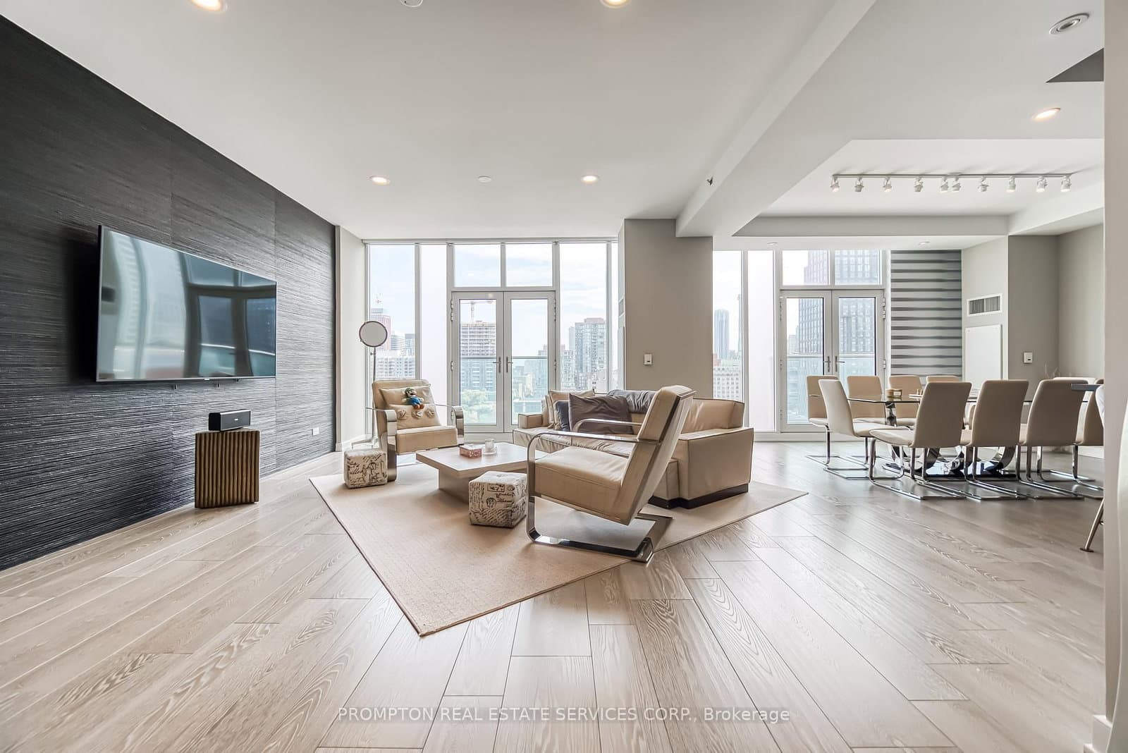 220 George Street, Unit 1105 thumbnail 8