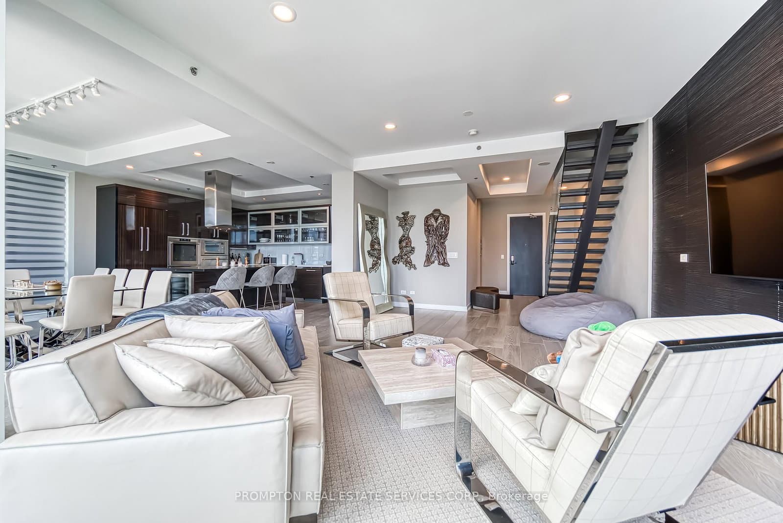 220 George Street, Unit 1105 thumbnail 9