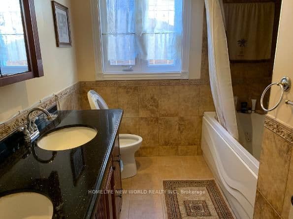38 Marcelline Crescent thumbnail 3