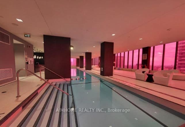 8 Eglinton Avenue E, Unit 3505 thumbnail 18
