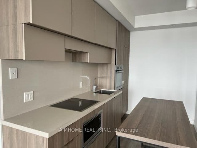 8 Eglinton Avenue E, Unit 3505 thumbnail 6
