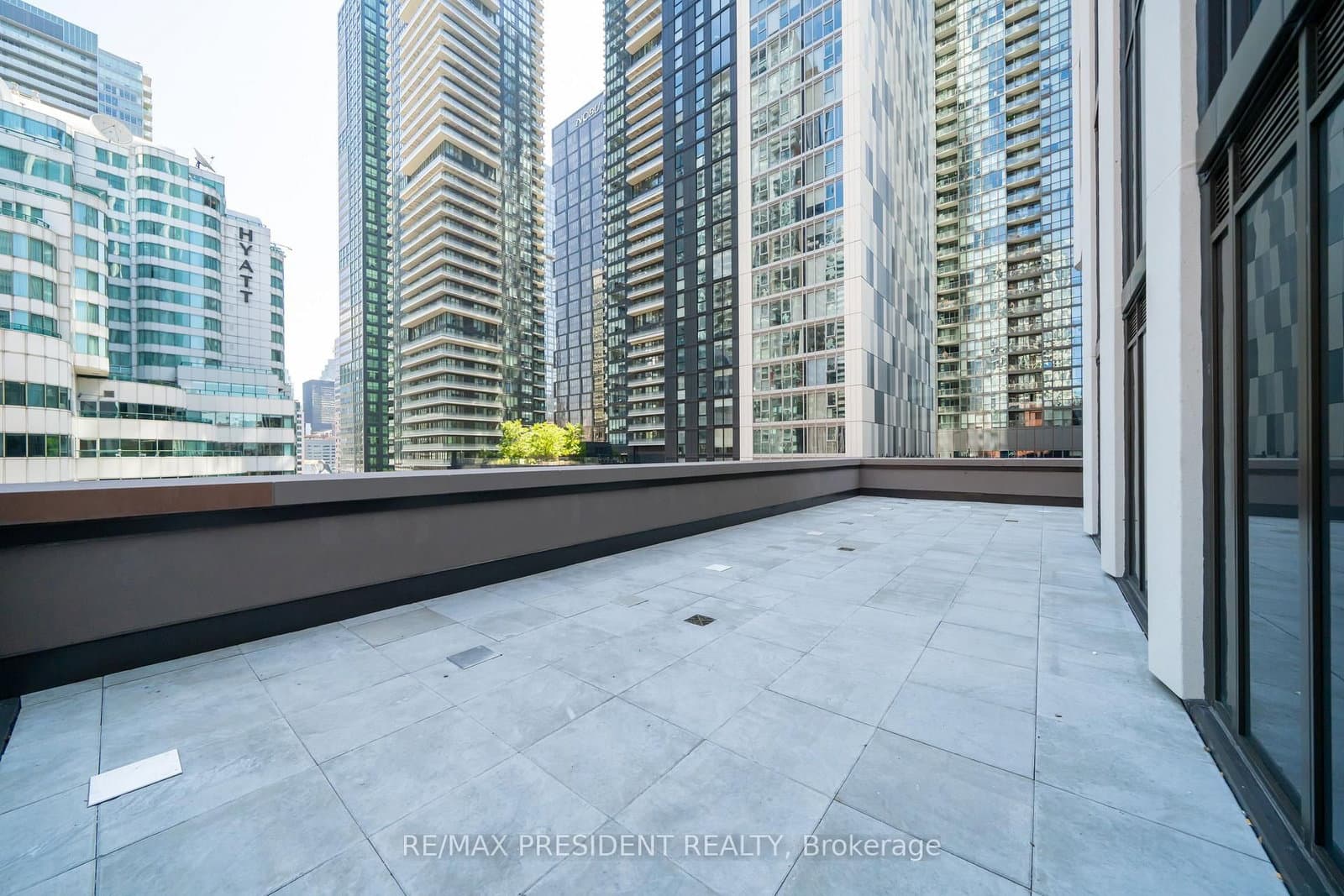 400 King Street W, Unit 808 thumbnail 29