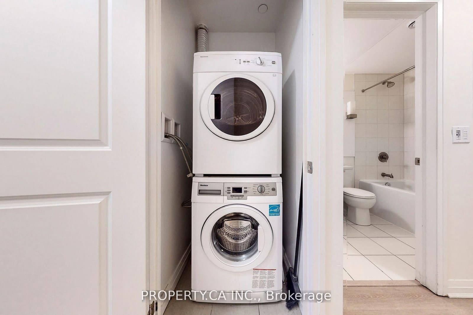 8 Mercer Street, Unit 710 thumbnail 13