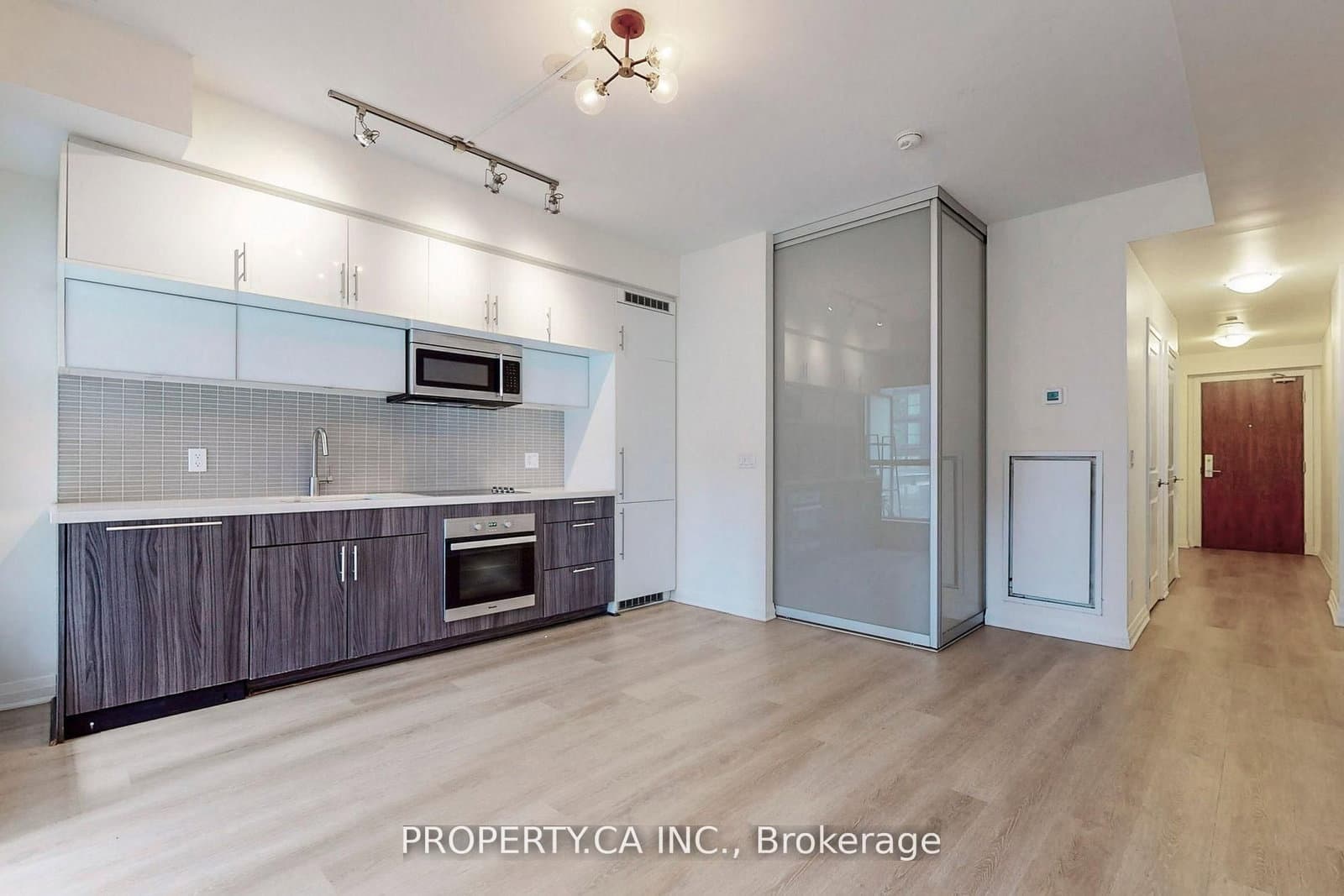 8 Mercer Street, Unit 710 thumbnail 4