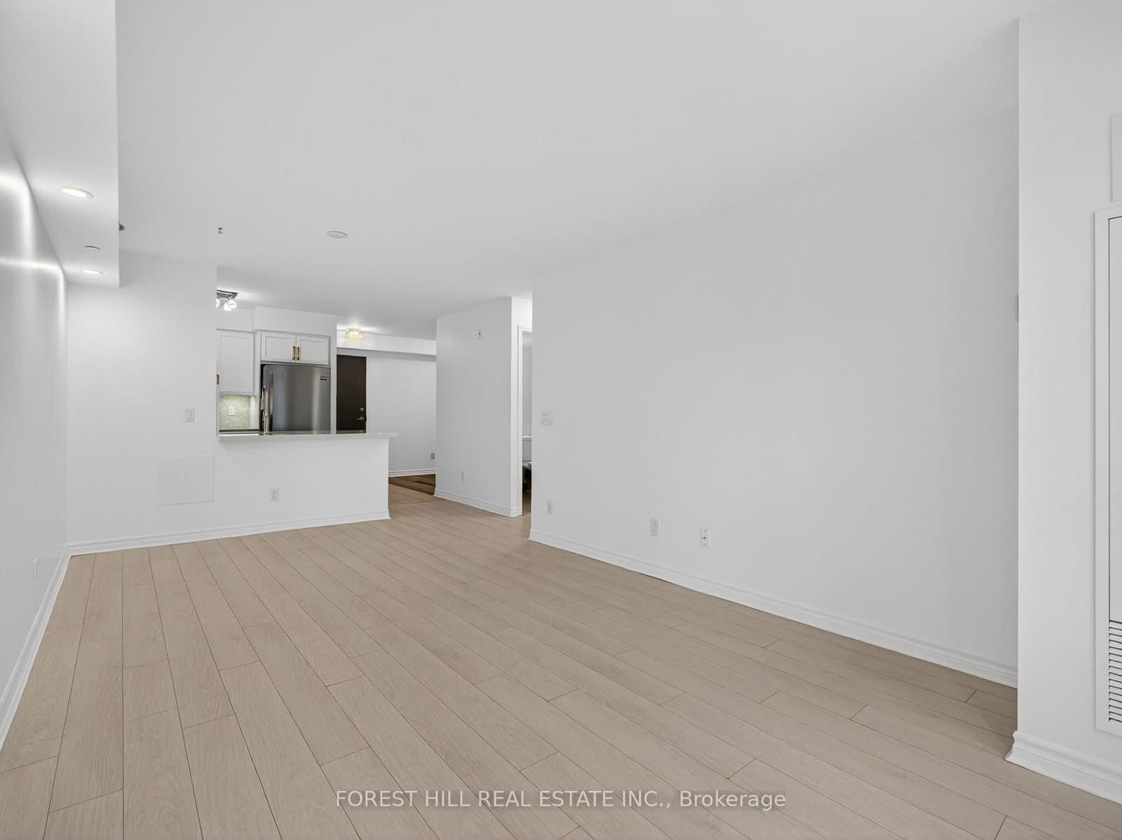 35 Saranac Boulevard, Unit 224 thumbnail 16